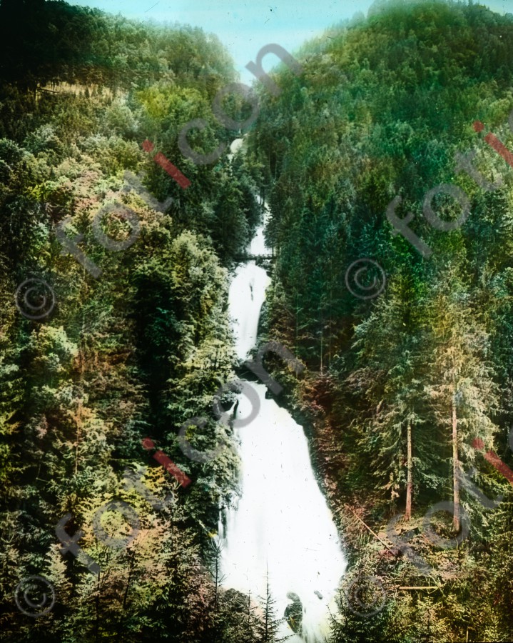 Giessbachfall | Giessbach Falls - Foto foticon-simon-023-010.jpg | foticon.de - Bilddatenbank für Motive aus Geschichte und Kultur